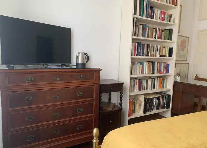 לינה וארוחת בוקר Casa Di Terry ראבנה